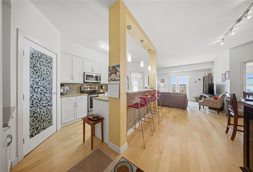 110 Creek Bend, 2 Bedrooms Bedrooms, 8 Rooms Rooms,2 BathroomsBathrooms,Condominium,For Sale,Creek Bend