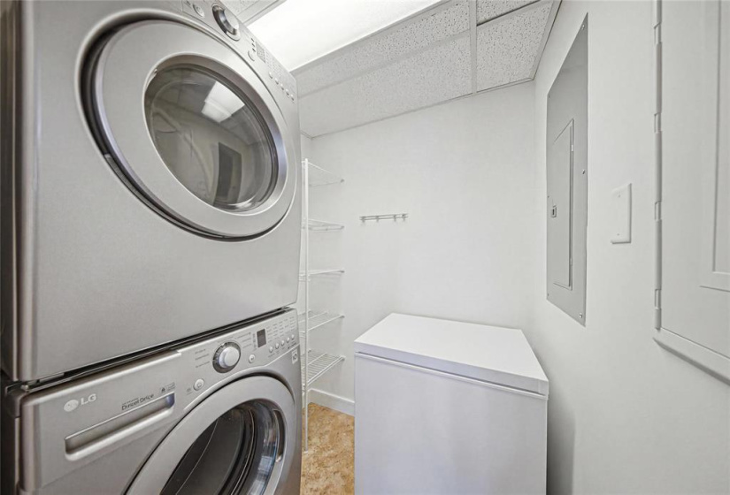 110 Creek Bend, 2 Bedrooms Bedrooms, 8 Rooms Rooms,2 BathroomsBathrooms,Condominium,For Sale,Creek Bend