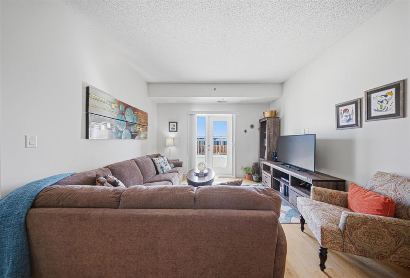 110 Creek Bend, 2 Bedrooms Bedrooms, 8 Rooms Rooms,2 BathroomsBathrooms,Condominium,For Sale,Creek Bend