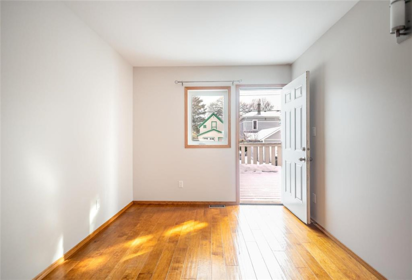 247 Collegiate, 4 Bedrooms Bedrooms, 9 Rooms Rooms,2 BathroomsBathrooms,Residential,For Sale,Collegiate