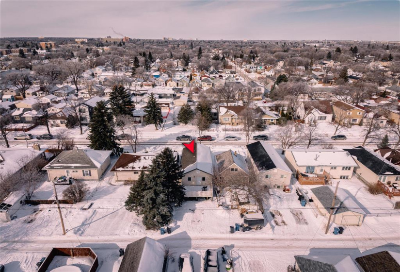 247 Collegiate, 4 Bedrooms Bedrooms, 9 Rooms Rooms,2 BathroomsBathrooms,Residential,For Sale,Collegiate