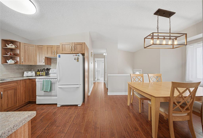 26 Alex Taylor, 3 Bedrooms Bedrooms, 10 Rooms Rooms,1 BathroomBathrooms,Residential,For Sale,Alex Taylor