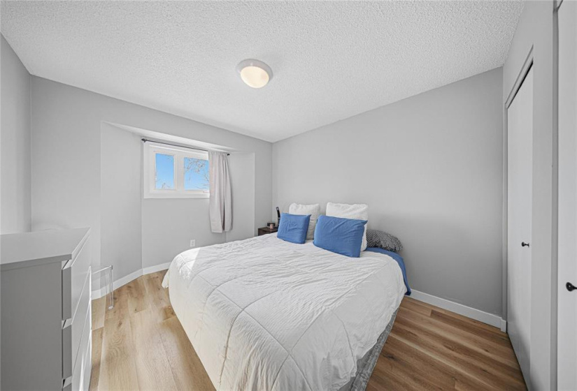 26 Alex Taylor, 3 Bedrooms Bedrooms, 10 Rooms Rooms,1 BathroomBathrooms,Residential,For Sale,Alex Taylor