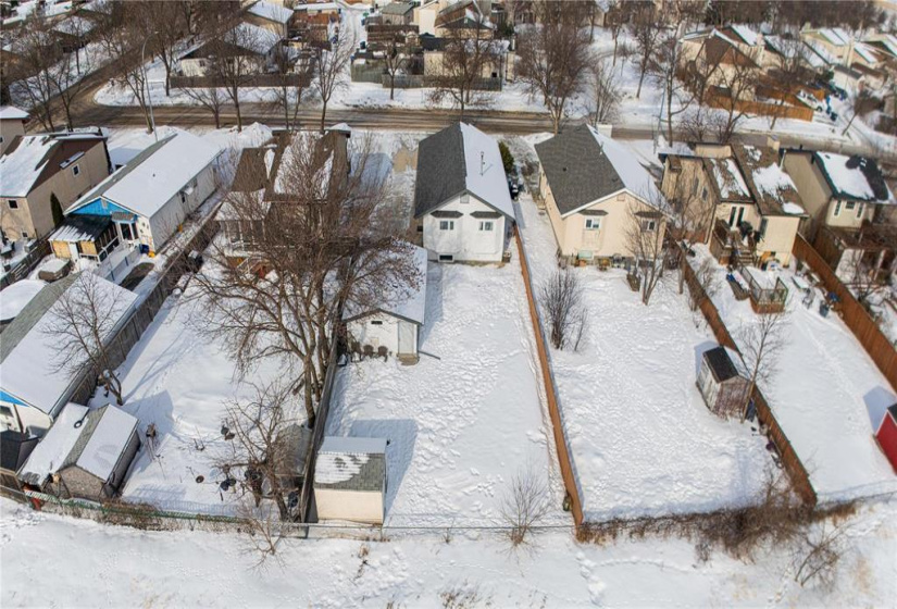 26 Alex Taylor, 3 Bedrooms Bedrooms, 10 Rooms Rooms,1 BathroomBathrooms,Residential,For Sale,Alex Taylor