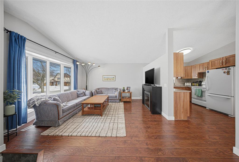 26 Alex Taylor, 3 Bedrooms Bedrooms, 10 Rooms Rooms,1 BathroomBathrooms,Residential,For Sale,Alex Taylor