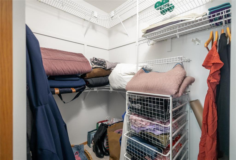 90 High Ridge, 4 Bedrooms Bedrooms, 14 Rooms Rooms,3 BathroomsBathrooms,Residential,For Sale,High Ridge