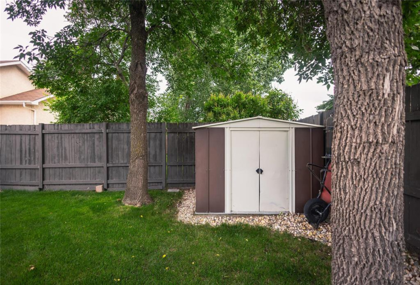 90 High Ridge, 4 Bedrooms Bedrooms, 14 Rooms Rooms,3 BathroomsBathrooms,Residential,For Sale,High Ridge