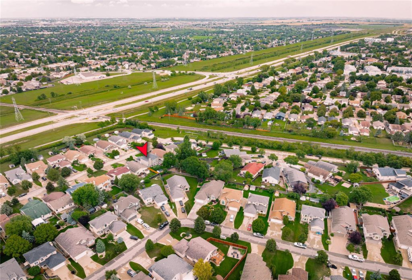 90 High Ridge, 4 Bedrooms Bedrooms, 14 Rooms Rooms,3 BathroomsBathrooms,Residential,For Sale,High Ridge