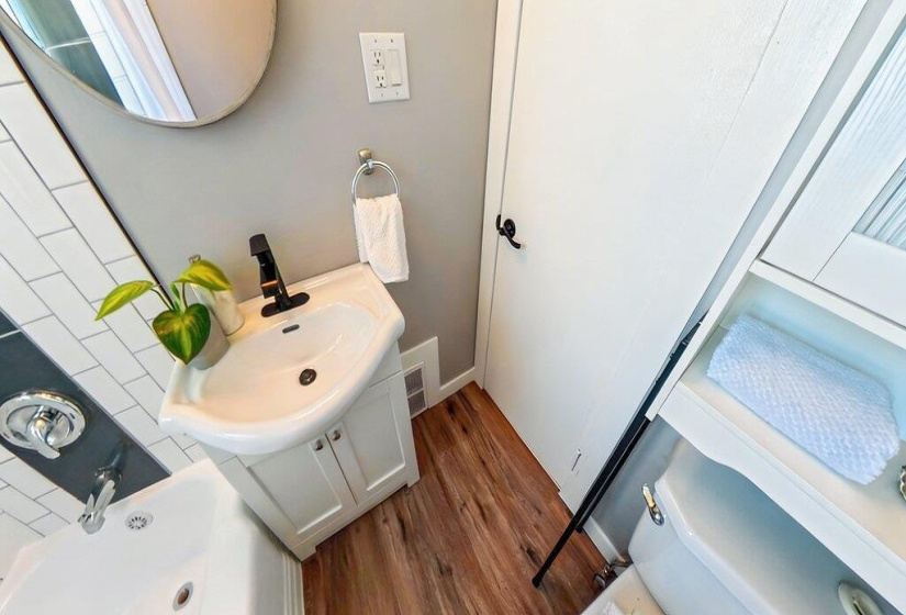 207 Portland, 4 Bedrooms Bedrooms, 8 Rooms Rooms,1 BathroomBathrooms,Residential,For Sale,Portland