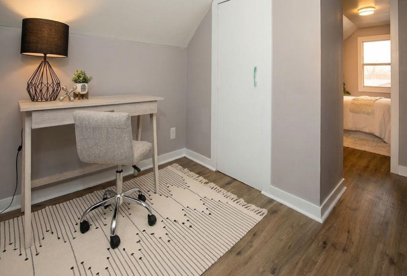 207 Portland, 4 Bedrooms Bedrooms, 8 Rooms Rooms,1 BathroomBathrooms,Residential,For Sale,Portland