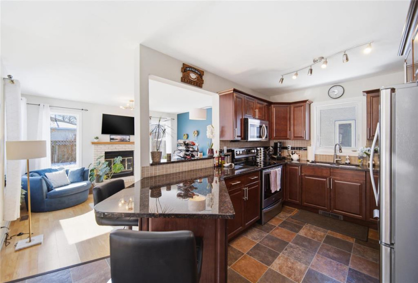 7 Saxon, 4 Bedrooms Bedrooms, 15 Rooms Rooms,3 BathroomsBathrooms,Residential,For Sale,Saxon