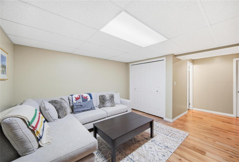 7 Saxon, 4 Bedrooms Bedrooms, 15 Rooms Rooms,3 BathroomsBathrooms,Residential,For Sale,Saxon