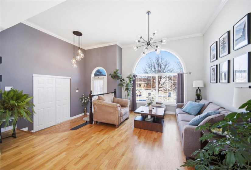 7 Saxon, 4 Bedrooms Bedrooms, 15 Rooms Rooms,3 BathroomsBathrooms,Residential,For Sale,Saxon