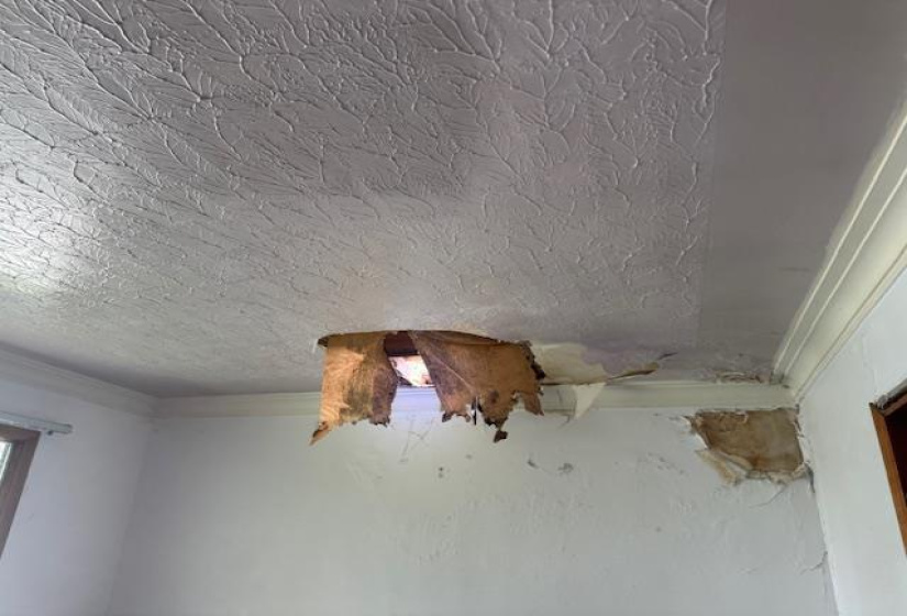 502 Harbison, ,Residential,For Sale,Harbison