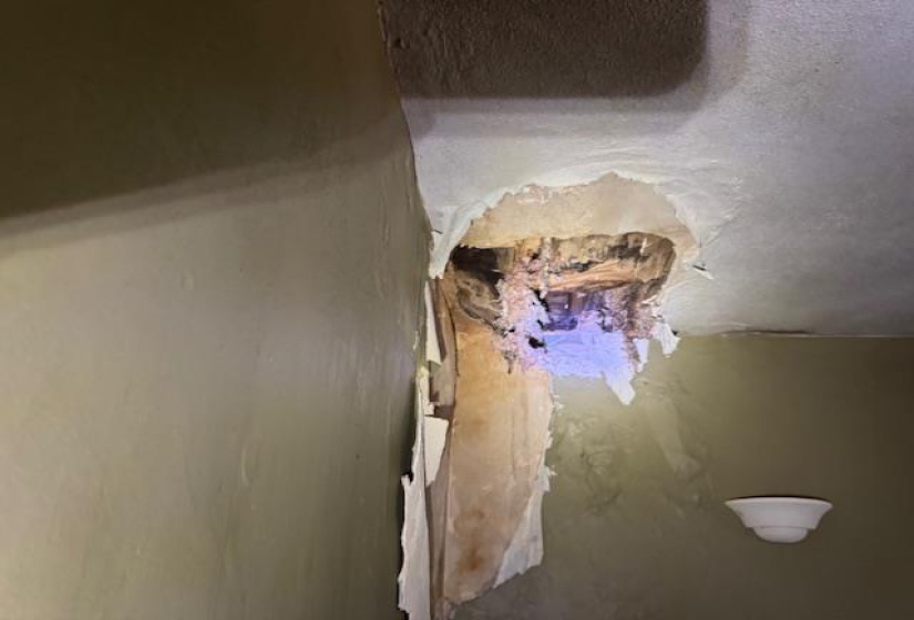 502 Harbison, ,Residential,For Sale,Harbison