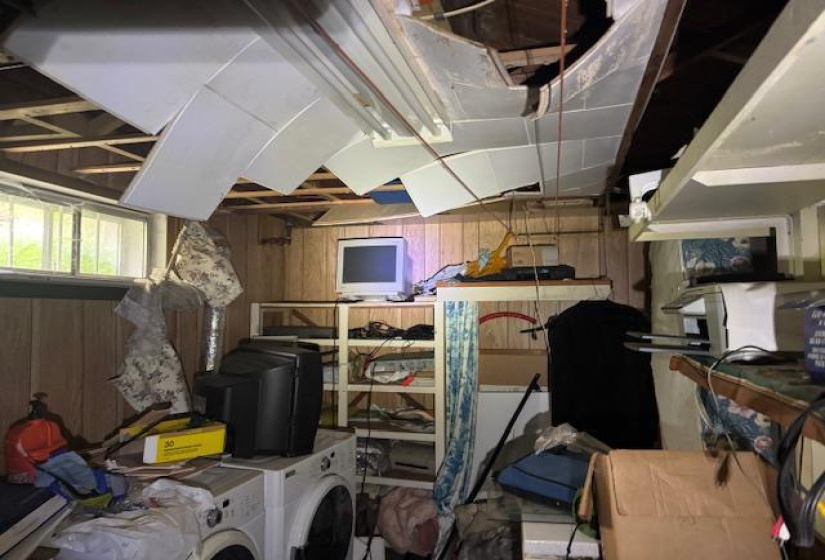 502 Harbison, ,Residential,For Sale,Harbison