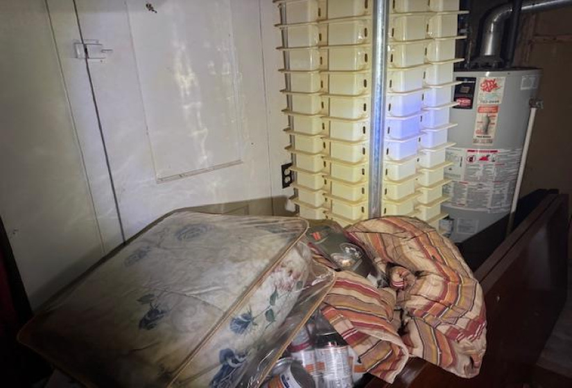 502 Harbison, ,Residential,For Sale,Harbison