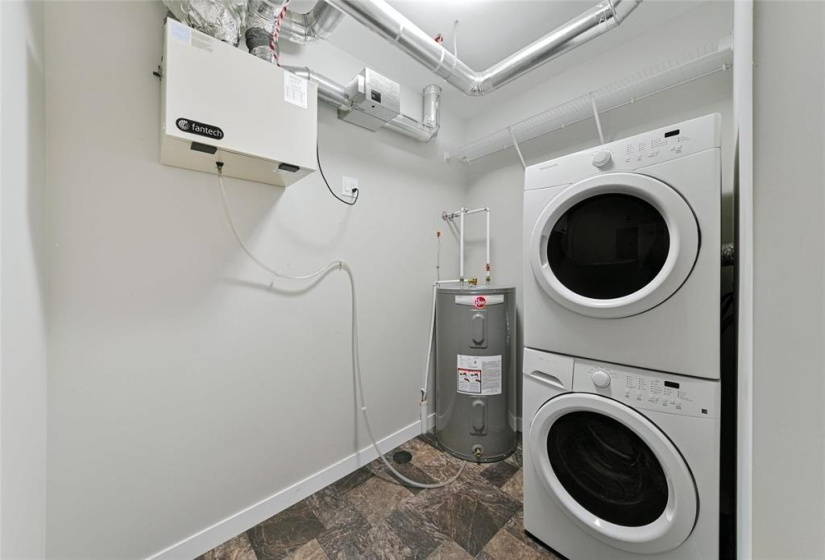 1228 Old Pth 59, 2 Bedrooms Bedrooms, 6 Rooms Rooms,1 BathroomBathrooms,Condominium,For Sale,Old Pth 59