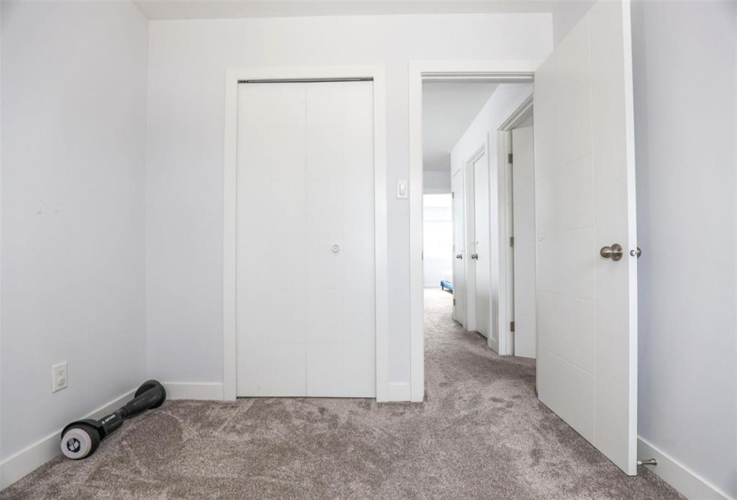 75 Fermor, 4 Bedrooms Bedrooms, 13 Rooms Rooms,3 BathroomsBathrooms,Residential,For Sale,Fermor