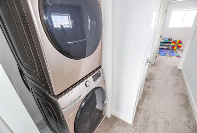 75 Fermor, 4 Bedrooms Bedrooms, 13 Rooms Rooms,3 BathroomsBathrooms,Residential,For Sale,Fermor