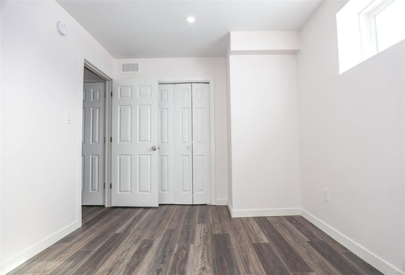 75 Fermor, 4 Bedrooms Bedrooms, 13 Rooms Rooms,3 BathroomsBathrooms,Residential,For Sale,Fermor