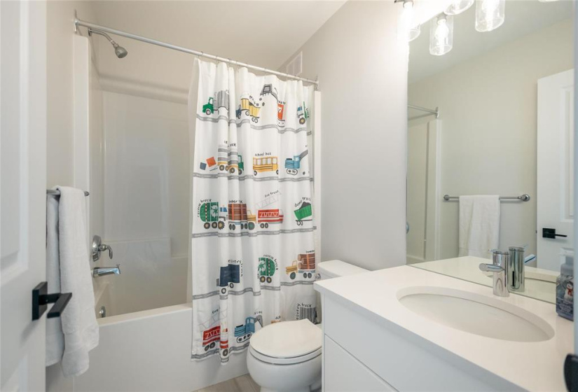 171 Tanager, 3 Bedrooms Bedrooms, 13 Rooms Rooms,3 BathroomsBathrooms,Residential,For Sale,Tanager