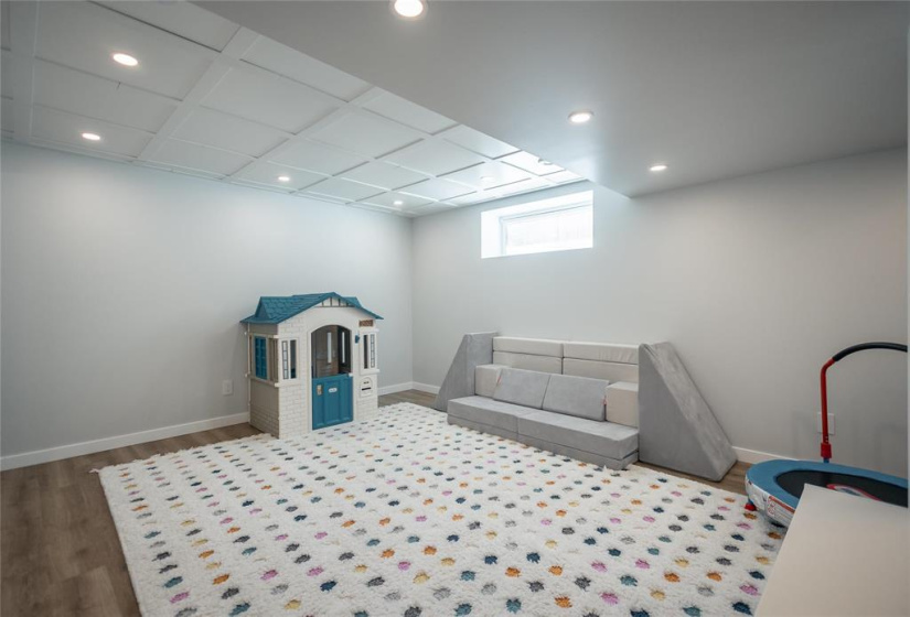 171 Tanager, 3 Bedrooms Bedrooms, 13 Rooms Rooms,3 BathroomsBathrooms,Residential,For Sale,Tanager