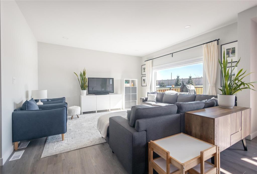 171 Tanager, 3 Bedrooms Bedrooms, 13 Rooms Rooms,3 BathroomsBathrooms,Residential,For Sale,Tanager