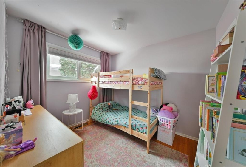 696 Patricia, 4 Bedrooms Bedrooms, 10 Rooms Rooms,2 BathroomsBathrooms,Residential,For Sale,Patricia