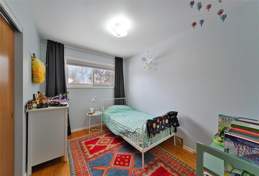 696 Patricia, 4 Bedrooms Bedrooms, 10 Rooms Rooms,2 BathroomsBathrooms,Residential,For Sale,Patricia