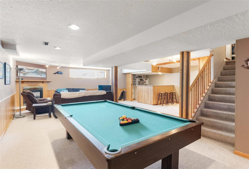 74 Kennington, 4 Bedrooms Bedrooms, 11 Rooms Rooms,2 BathroomsBathrooms,Residential,For Sale,Kennington