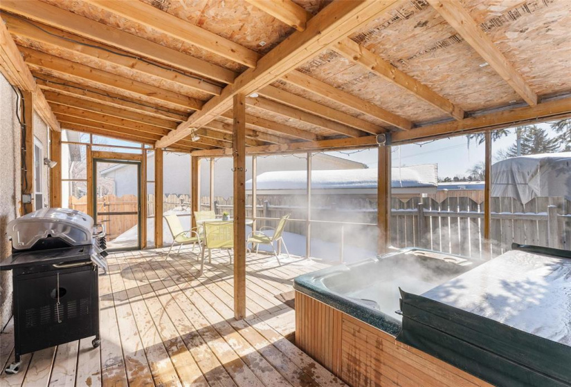 74 Kennington, 4 Bedrooms Bedrooms, 11 Rooms Rooms,2 BathroomsBathrooms,Residential,For Sale,Kennington