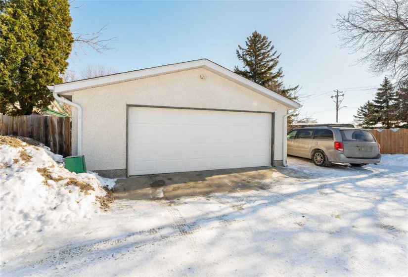 74 Kennington, 4 Bedrooms Bedrooms, 11 Rooms Rooms,2 BathroomsBathrooms,Residential,For Sale,Kennington