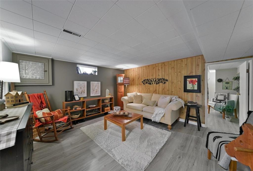 617 Kilkenny, 4 Bedrooms Bedrooms, 14 Rooms Rooms,2 BathroomsBathrooms,Residential,For Sale,Kilkenny