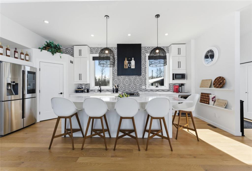 515 Hall, 3 Bedrooms Bedrooms, 9 Rooms Rooms,2 BathroomsBathrooms,Residential,For Sale,Hall