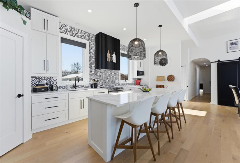 515 Hall, 3 Bedrooms Bedrooms, 9 Rooms Rooms,2 BathroomsBathrooms,Residential,For Sale,Hall