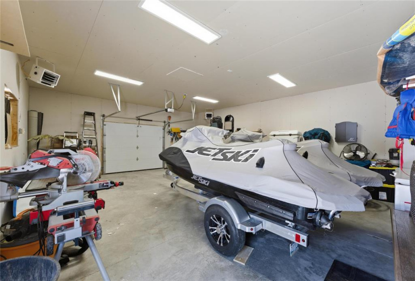 515 Hall, 3 Bedrooms Bedrooms, 9 Rooms Rooms,2 BathroomsBathrooms,Residential,For Sale,Hall