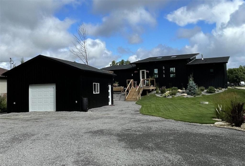 515 Hall, 3 Bedrooms Bedrooms, 9 Rooms Rooms,2 BathroomsBathrooms,Residential,For Sale,Hall