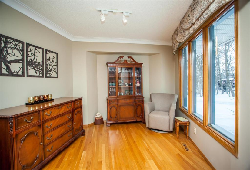 111 EMPIRE, 5 Bedrooms Bedrooms, 14 Rooms Rooms,3 BathroomsBathrooms,Residential,For Sale,EMPIRE