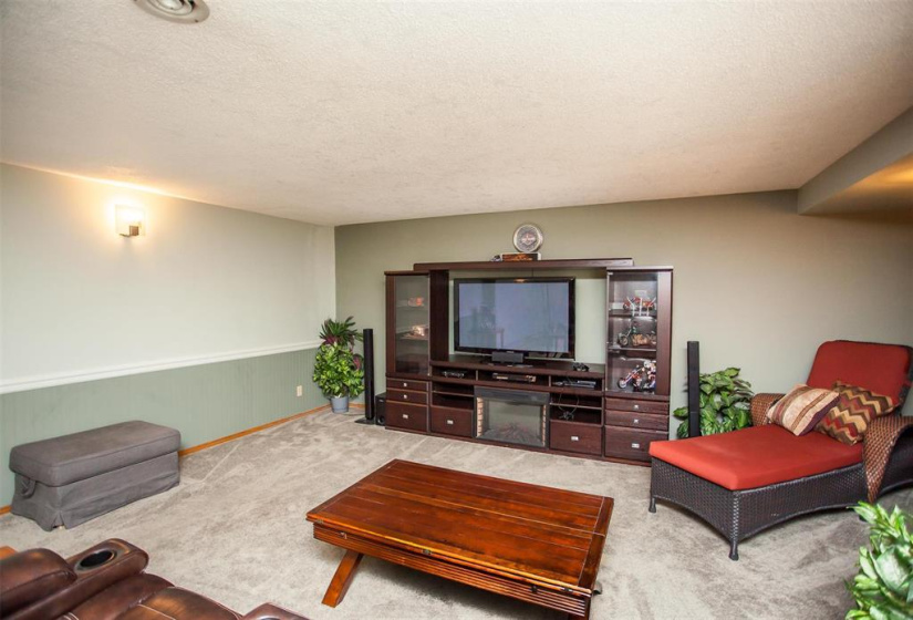 111 EMPIRE, 5 Bedrooms Bedrooms, 14 Rooms Rooms,3 BathroomsBathrooms,Residential,For Sale,EMPIRE