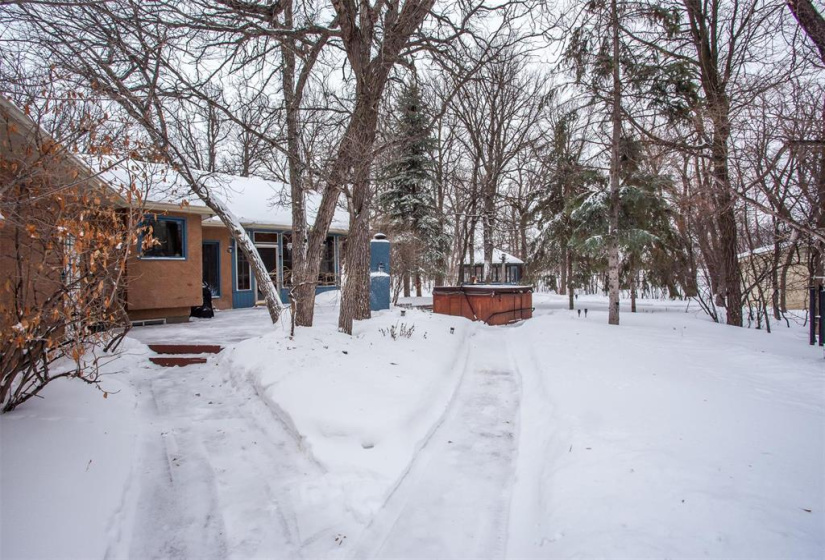 111 EMPIRE, 5 Bedrooms Bedrooms, 14 Rooms Rooms,3 BathroomsBathrooms,Residential,For Sale,EMPIRE