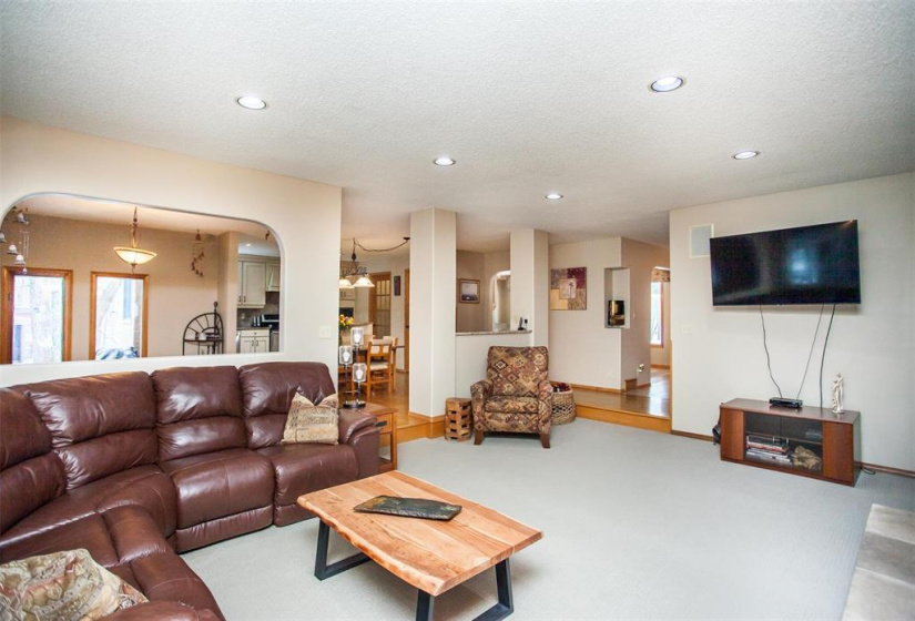 111 EMPIRE, 5 Bedrooms Bedrooms, 14 Rooms Rooms,3 BathroomsBathrooms,Residential,For Sale,EMPIRE