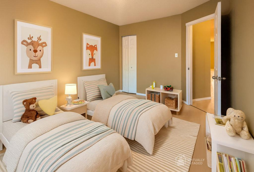 309 Redwood, 4 Bedrooms Bedrooms, 12 Rooms Rooms,2 BathroomsBathrooms,Residential,For Sale,Redwood