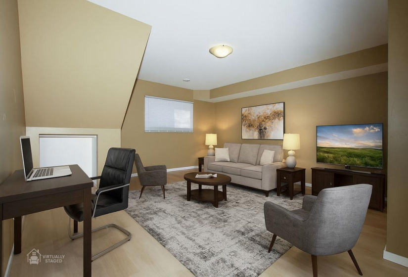 309 Redwood, 4 Bedrooms Bedrooms, 12 Rooms Rooms,2 BathroomsBathrooms,Residential,For Sale,Redwood