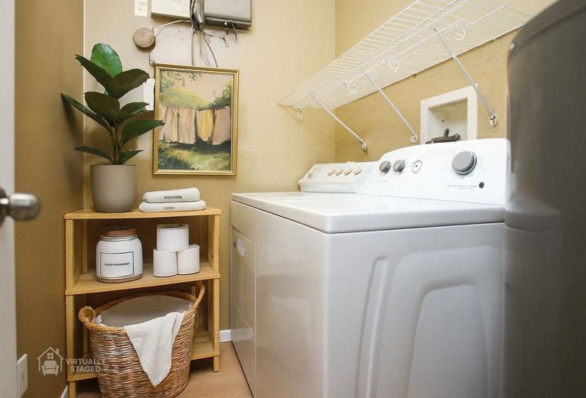 309 Redwood, 4 Bedrooms Bedrooms, 12 Rooms Rooms,2 BathroomsBathrooms,Residential,For Sale,Redwood