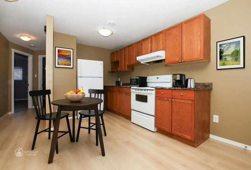 309 Redwood, 4 Bedrooms Bedrooms, 12 Rooms Rooms,2 BathroomsBathrooms,Residential,For Sale,Redwood