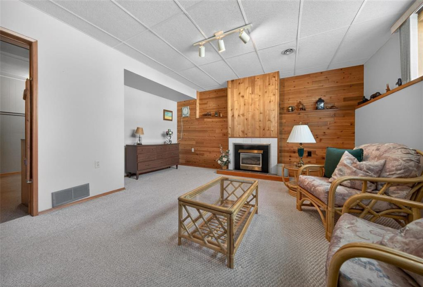 83 Cormorant, 4 Bedrooms Bedrooms, 12 Rooms Rooms,2 BathroomsBathrooms,Residential,For Sale,Cormorant