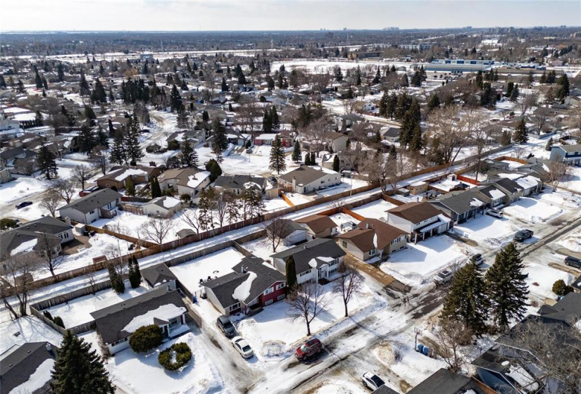 83 Cormorant, 4 Bedrooms Bedrooms, 12 Rooms Rooms,2 BathroomsBathrooms,Residential,For Sale,Cormorant