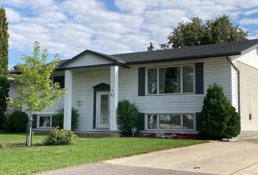 Great summer curb appeal.