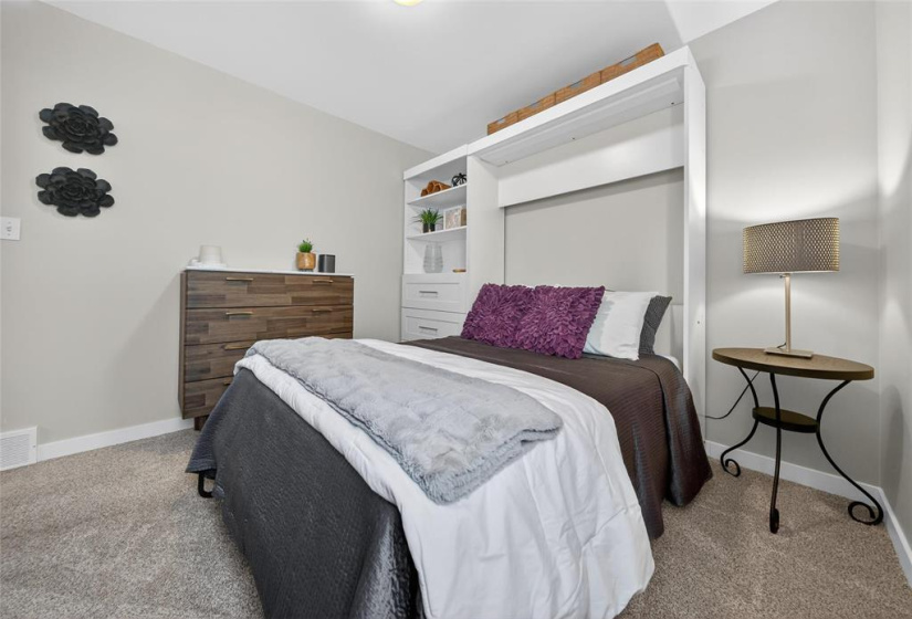 26 Harding, 3 Bedrooms Bedrooms, 14 Rooms Rooms,3 BathroomsBathrooms,Residential,For Sale,Harding